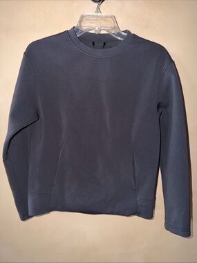 Lululemon On Track Crew Sweatshirt Black Front Pocket Size 4